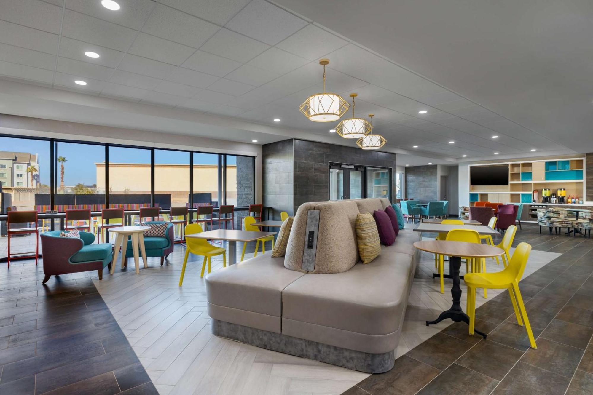 Home2 Suites By Hilton El Centro Exterior photo