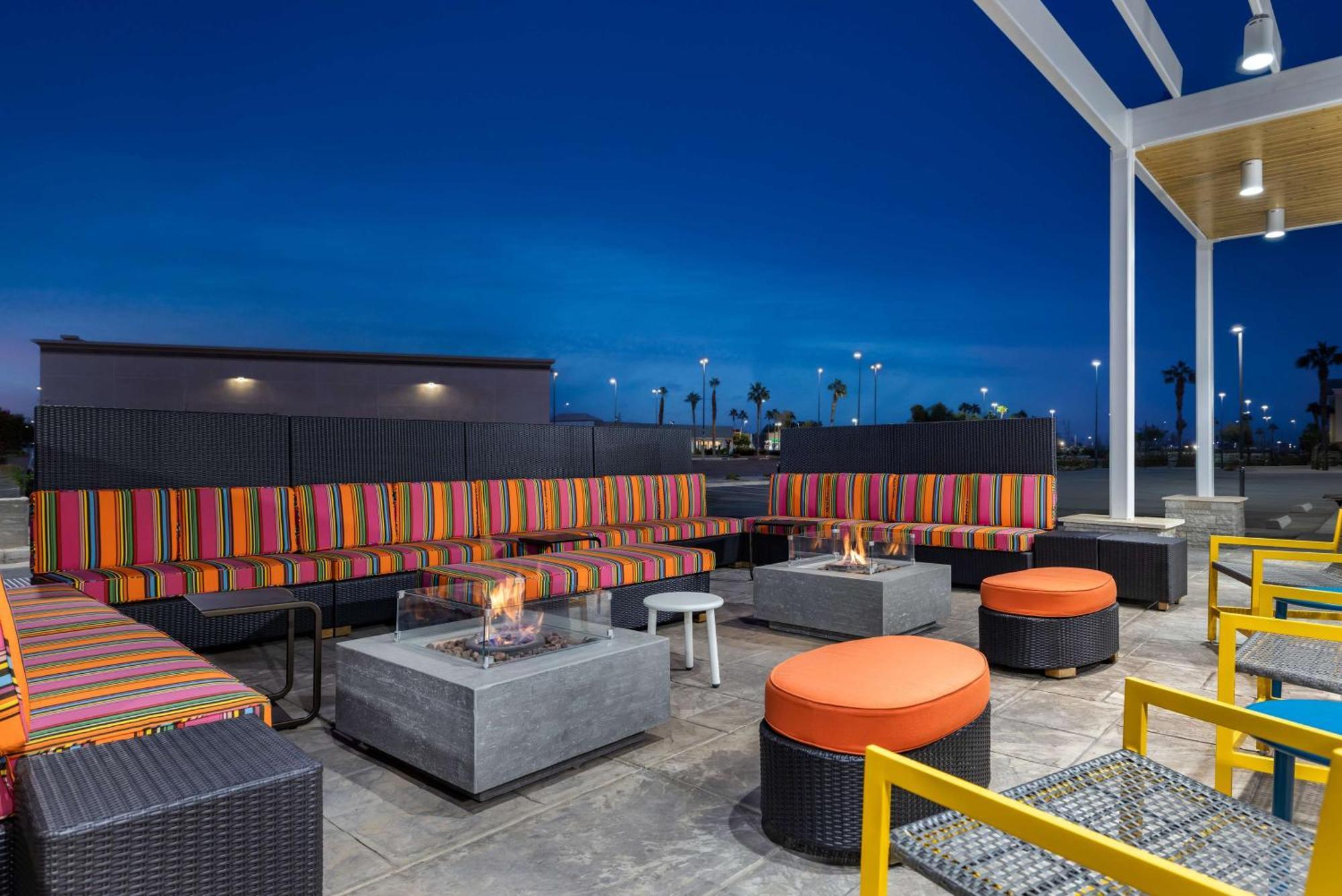 Home2 Suites By Hilton El Centro Exterior photo